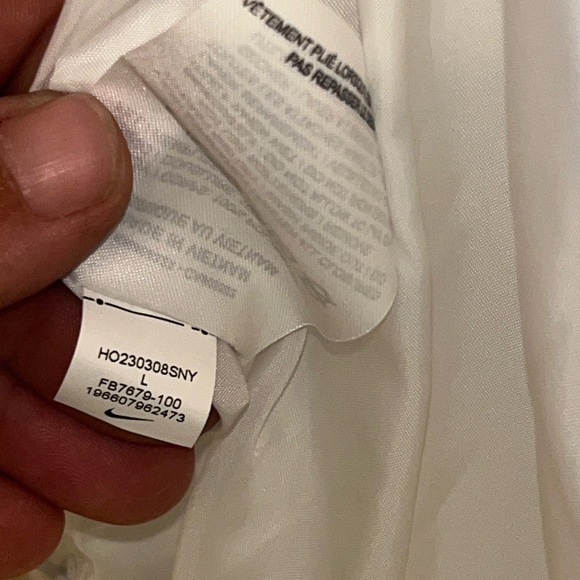 Nike Sportswear Classic Puffer oversized Therma-FIT LOOSE Vest White L MSRP $110 - Picture 8 of 9